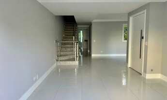 Imagem 4: BELISSIMA Casa de condomínio sobrado com 280 metros NOVINHO com 4 Dormitórios