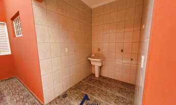 Imagem 7: Conforto e praticidade em uma casa térrea com 3 quartos e garagem ampla