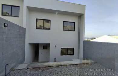 Imagem 3: Sobrado em Forquilhas - São José, SC