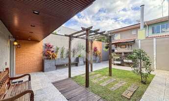 Imagem: Sobrados à venda no XAXIM, Curitiba