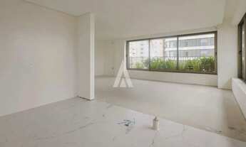 Imagem 5: Apartamento com 3 suítes à venda no bairro Centro em Joinville-SC por R$2.540.000,00