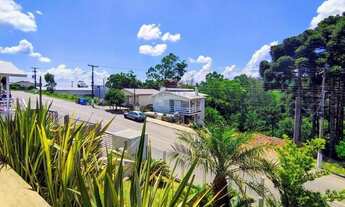 Imagem 4: Casa Aconchegante com Espaços Amplos e Iluminados