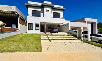 Imagem 2: Casa Nova no Pecan 226m², 3 Suítes, Gourmet e Vista Definitiva