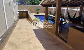 Imagem 2: Encantado Casa com 3 dormitórios