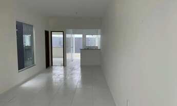 Imagem: Casa à venda em rua pública