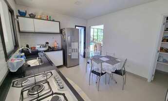 Imagem 5: Granja Viana. Belíssimo, Próximo ao Clube do Residencial!!!