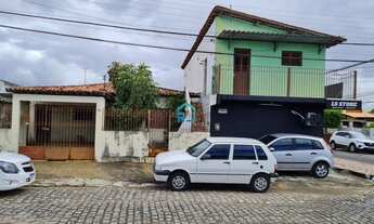 Imagem: Casas e salas comerciais para vender no