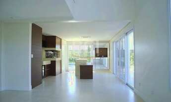 Imagem 3: Casa de condomínio para venda possui 361 metros quadrados com 3 quartos