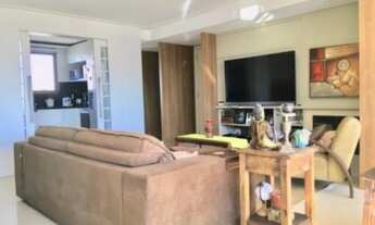 Imagem 2: Apartamento de 126 metros quadrados no bairro Petrópolis com 3 quartos