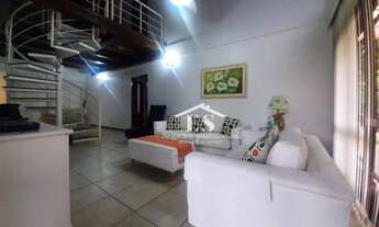 Imagem: Casa charmosa em condomínio com 03 quartos