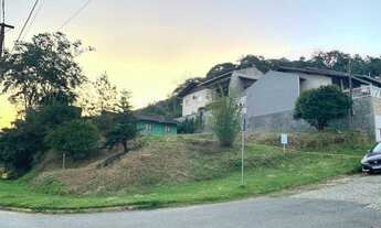 Imagem: Terreno amplo de esquina em Timbó - SC
