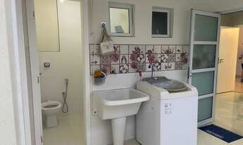 Imagem 6: Térrea para venda possui 240 metros quadrados com 3 quartos