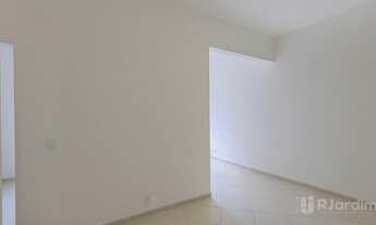 Imagem 2: Metrô próximo. Portaria 24h. Andar alto. Apartamento com 1 vaga, 3 quartos (1 suíte) à ven