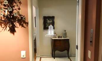 Imagem 4: 4 dorms, 1 suite, 2 vagas, 1 area de serviço, 1 quarto empregadas