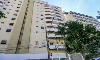 Imagem: à 600m da Avenida Paulista, da estação