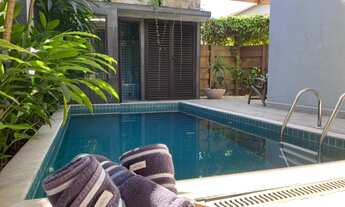 Imagem 2: Casa de condomínio com 4 suítes, Piscina e sauna privativos