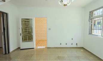 Imagem 4: Sobrado 02Quartos 02Vagas de Garag. 02Banheiros 01Salão de festas Cozinha com gás de rua Q