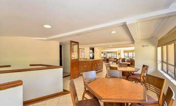 Imagem 7: Apartamento para venda possui 124 metros quadrados com 2 quartos em Bigorrilho - Curitiba