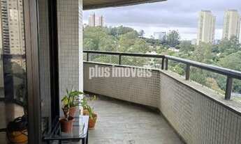 Imagem 2: Apartamento para venda tem 196 metros quadrados com 4 quartos