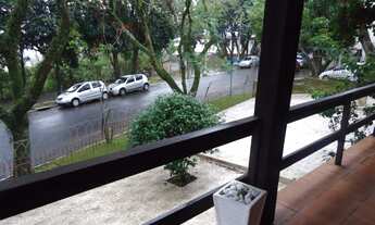 Imagem 6: Casa para venda possui 235 metros quadrados com 3 quartos em Operário - Novo Hamburgo - RS