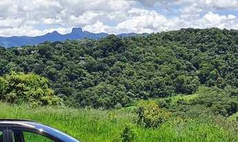 Imagem 4: Terreno em Loteamento com Vista para a Pedra do Baú e Pico Agudo