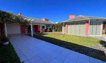 Imagem: Belissima casa com tres dormitórios e piscina