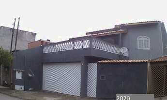 Imagem: Sobrado para venda possui 260 metros quadrados