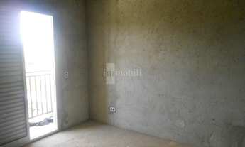 Imagem 3: Sobrados Geminados em condomínio bem localizado