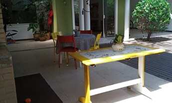 Imagem 4: Casa de condomínio para venda tem 240 metros quadrados com 4 quartos