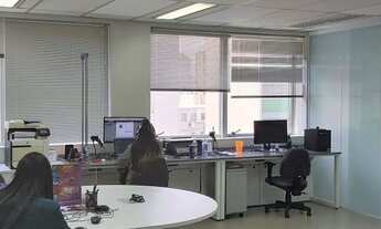 Imagem 7: Conjunto de 175 metros, 3 vagas com salas montadas e área em vão livre - Região da Paulist