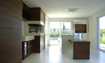 Imagem 6: Casa de condomínio para venda possui 361 metros quadrados com 3 quartos