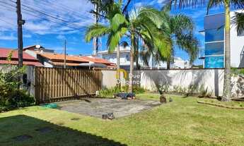 Imagem 2: Linda casa com pegada rústica no litoral, com terreno de 600m2, sendo a testada de 30m2!!