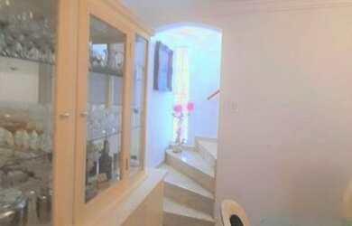 Imagem 4: Casa com 4 Quartos, 1 Suíte, 4 banheiros à Venda, 250 m² por R$ 1.100.000