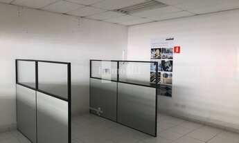 Imagem 4: Galpão Comercial ou Industrial - Excelente localização próximo á Raposo Tavares km 26