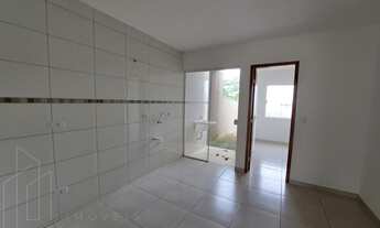 Imagem 3: Casa para Venda em Ponta Grossa, Uvaranas, 2 dormitórios, 1 banheiro, 2 vagas