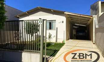 Imagem: Casa com 3 quartos - Bairro Jardim Riviera