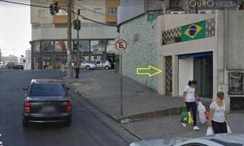 Imagem 3: Sobrado Comercial 200m² 3 Dormitórios, sala , cozinha, 2 WCS e 3 vagas