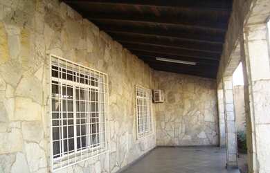 Imagem 2: Casa com 2 dormitórios à venda, 212 m² por R$ 280.000,00 - Altos do Coxipó - Cuiabá/MT