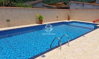 Imagem 2: Casa 3 dormitórios com Piscina em Residencial Fechado