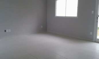 Imagem 3: Pindamonhangaba - Casa Padrão - Mombaça