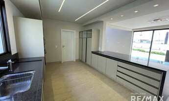 Imagem 5: Casa Alphaville 4 para venda tem 461 metros quadrados com 4 quartos