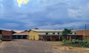 Imagem 4: Vendo Prédio Comercial centro de Terenos