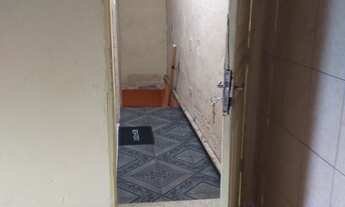 Imagem 5: ALUGA-SE KITNET Casa com 1 dormitório