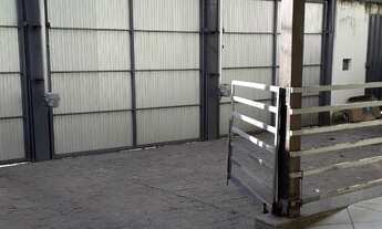 Imagem 7: OPORTUNIDADE Casa com 4 dormitórios