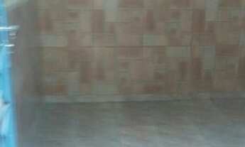 Imagem: Aluga se kitnet na rua pires rebelo 938