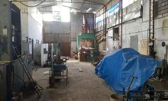 Imagem: Galpão à venda, 800 m² por R$ 1.900.000,00