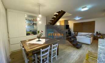 Imagem 5: Linda casa no bairro Carianos com piscina