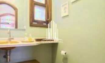 Imagem 3: Casa à venda com 300m², 2 quartos e 4 vagas