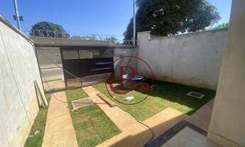 Imagem: Casa com 3 quartos sendo uma suíte, área