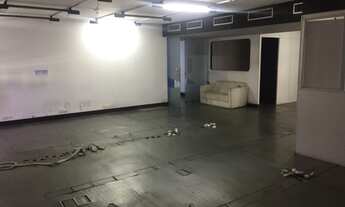 Imagem 7: Excelente Andar de 380m2 Proximo ao Metro